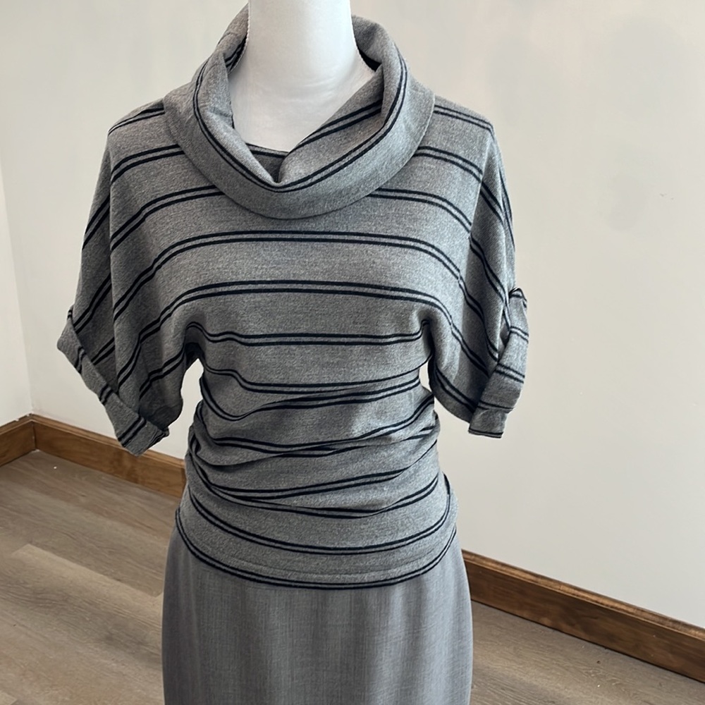 Theory sweater and skirt